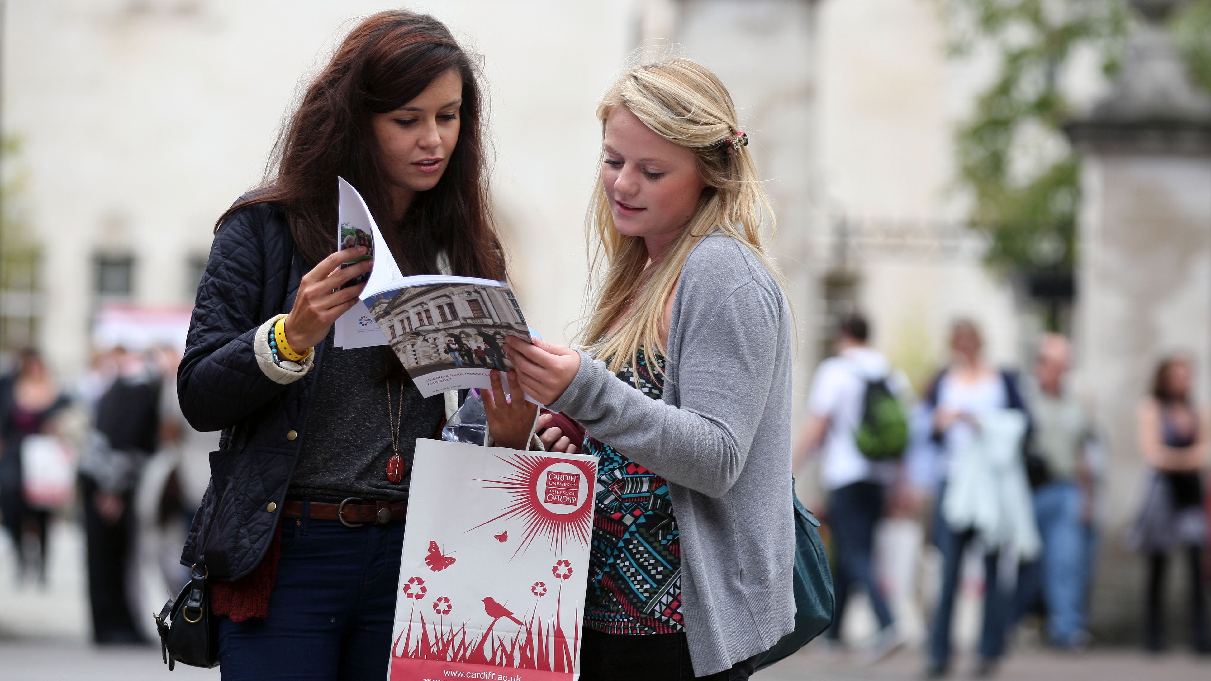 Cardiff University Open Day - FOR Cardiff